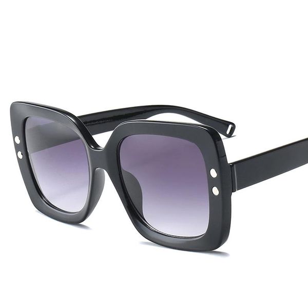 nywooh oversized sunglasses women luxury transparent gradient sun glasses big frame vintage eyewear uv400 glasses for lady bbyhie alice_bag
nywooh oversized sunglasses women luxury transparent gradient sun glasses big frame vintage eyewear uv400 glasses for lady bbyhie alice_bag