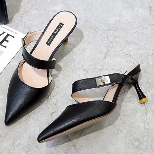 2021 women slippers fashion pointed toe thick heels sandals casuals female slip on mules slides zapatillas mujer casa, Black
2021 women slippers fashion pointed toe thick heels sandals casuals female slip on mules slides zapatillas mujer casa, Black