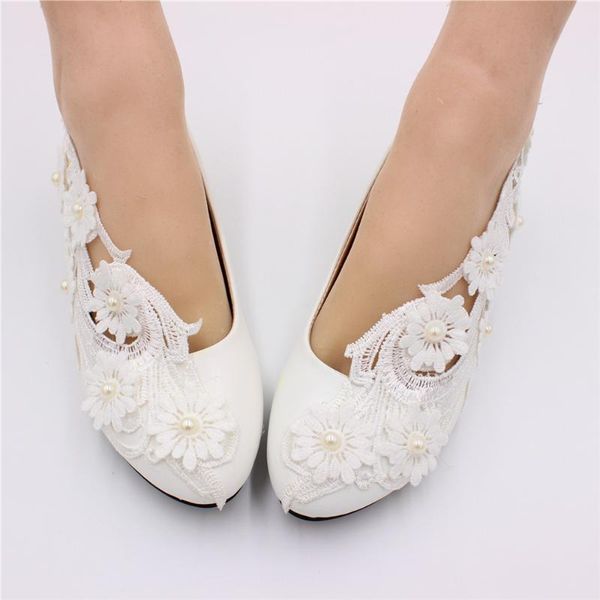 low-heel white lace wedding shoes a hit fashion women's shoes bride wedding dress bridesmaids plus-size shoesbh176, Black
low-heel white lace wedding shoes a hit fashion women's shoes bride wedding dress bridesmaids plus-size shoesbh176, Black