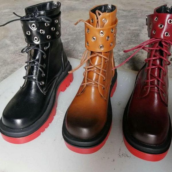2020 anti-skid round toe woman martin boots lace-up cross-tied big buckle cool motorcycle women winter shoes ankle boots, Black
2020 anti-skid round toe woman martin boots lace-up cross-tied big buckle cool motorcycle women winter shoes ankle boots, Black