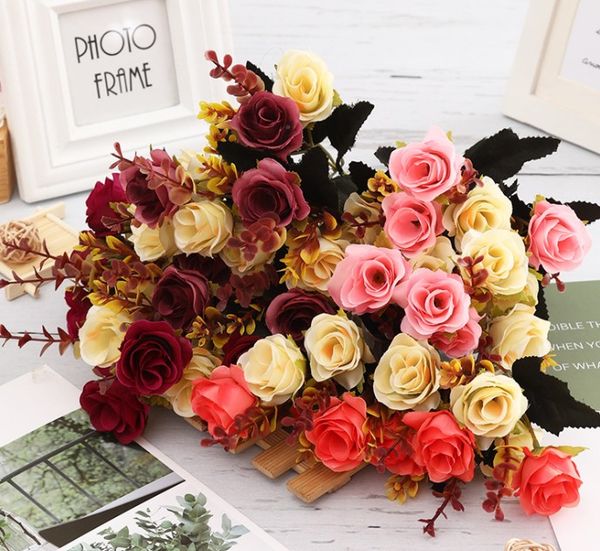 european style core wrapped simulation rose bouquet holding rose home wedding rose home decoration artificial flowers
european style core wrapped simulation rose bouquet holding rose home wedding rose home decoration artificial flowers