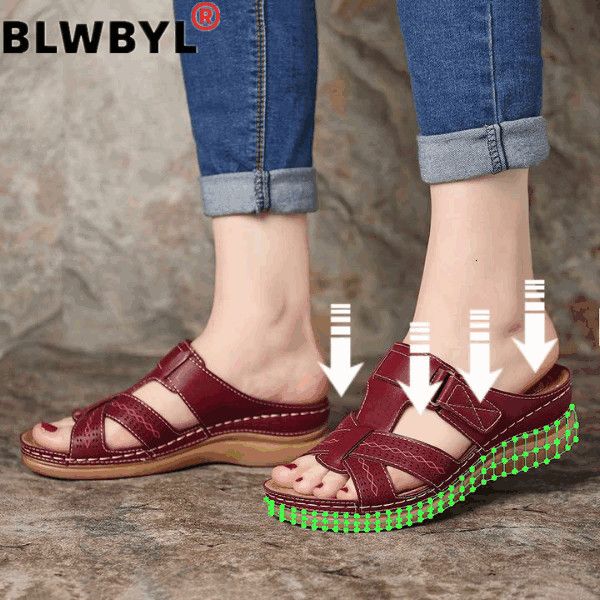 dropshipping 2020women sandals car line wear-resistant anti-slip large size retro wedge with thick bottom comfortable sandals, Black
dropshipping 2020women sandals car line wear-resistant anti-slip large size retro wedge with thick bottom comfortable sandals, Black