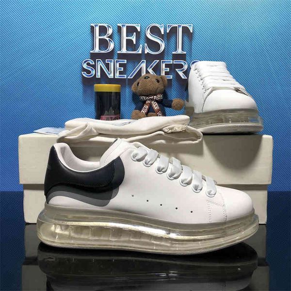desinger shoes fashion mens women shoe leather lace up platform oversized sole sneakers white black casual trainers
desinger shoes fashion mens women shoe leather lace up platform oversized sole sneakers white black casual trainers