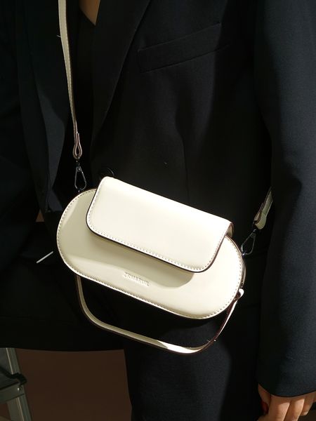 hbp landscape versatile cute girl fur chain crossbody bag men classic deliver street brand bag italy fashion bags,designer samrt messenger r
hbp landscape versatile cute girl fur chain crossbody bag men classic deliver street brand bag italy fashion bags,designer samrt messenger r