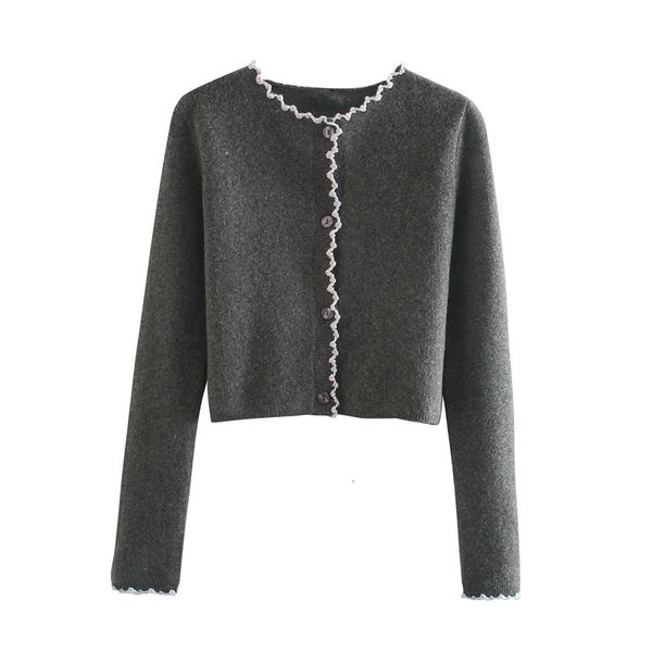 2021 new women temperament simple fungus lace decoration solid color sweater female single-breasted long-sleeved short cardi, White;black
2021 new women temperament simple fungus lace decoration solid color sweater female single-breasted long-sleeved short cardi, White;black
