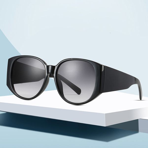 new fashion large frame sunglasses 9046 wide leg personalized ladies sunglasses street p sunglasses designer aws, White;black
new fashion large frame sunglasses 9046 wide leg personalized ladies sunglasses street p sunglasses designer aws, White;black