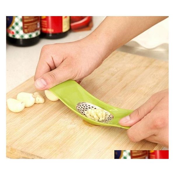 multifunctional stainless steel curved garlic press household manual garlic simple and practical kitchen tools wcw764 u9q62
multifunctional stainless steel curved garlic press household manual garlic simple and practical kitchen tools wcw764 u9q62