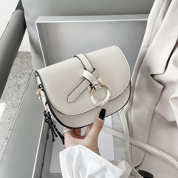 retro messenger bag casual women's bag 2020 new fashion all-match high texture all-match shoulder hand
retro messenger bag casual women's bag 2020 new fashion all-match high texture all-match shoulder hand