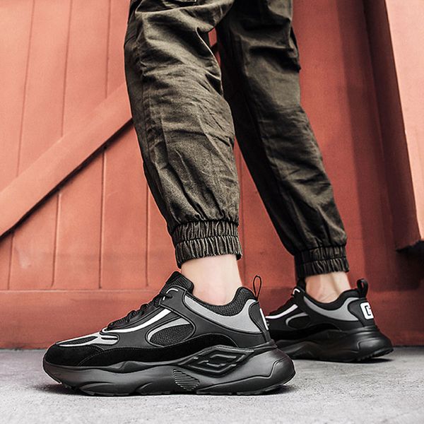 sport lightweight running shoes for women men tripe black white three color foam mens trainers scarpe zapatos chaussures 40-45
sport lightweight running shoes for women men tripe black white three color foam mens trainers scarpe zapatos chaussures 40-45