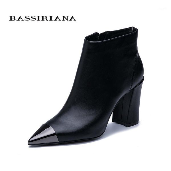 bassiriana 2020 spring new high heels shoes women leather black boots short comfortable1
bassiriana 2020 spring new high heels shoes women leather black boots short comfortable1