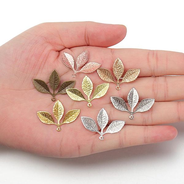 20pcs 31x2m metal filigree leaf pendants gold silver color floating charms accessoies for diy jewelry making lead nickel h wmtmou
20pcs 31x2m metal filigree leaf pendants gold silver color floating charms accessoies for diy jewelry making lead nickel h wmtmou