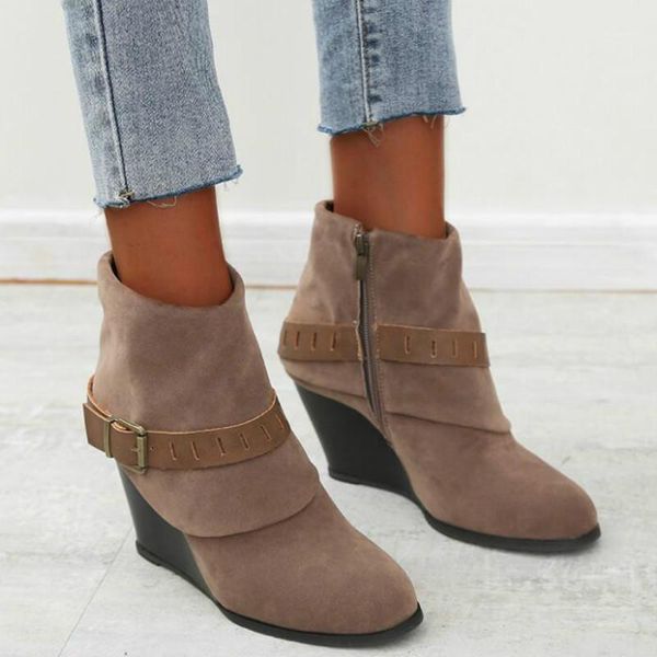 plus size women's boots 2020 autumn and winter new female boots fashion wedge belt buckle zipper botas mujer1, Black
plus size women's boots 2020 autumn and winter new female boots fashion wedge belt buckle zipper botas mujer1, Black