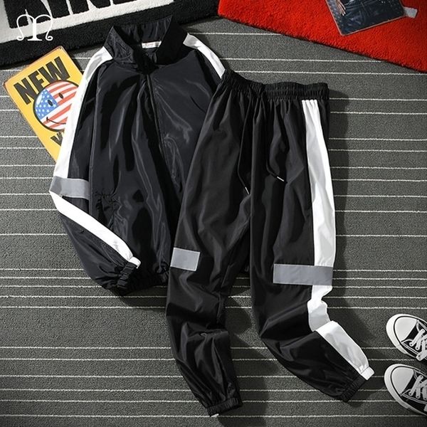 mens sets hip hop autumn patchwork track suit male stand collar jacket sweatsuit tracksuit men clothes casual sportswear black 201114, Gray
mens sets hip hop autumn patchwork track suit male stand collar jacket sweatsuit tracksuit men clothes casual sportswear black 201114, Gray