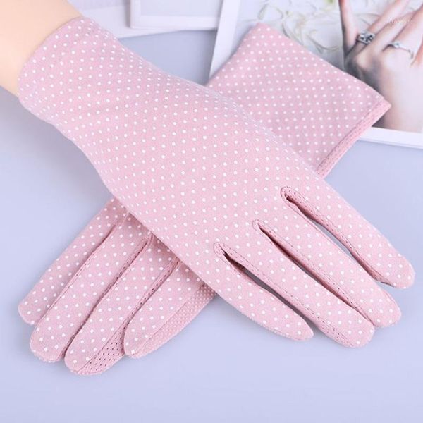 five fingers gloves spring summer driving women touch screen thin cotton lace uv sun against non slip riding car1, Blue;gray
five fingers gloves spring summer driving women touch screen thin cotton lace uv sun against non slip riding car1, Blue;gray