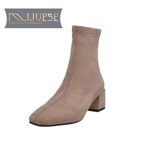 mljuese 2021 women ankle boots flock winter short plush square toe high heels female boots size 40, Black
mljuese 2021 women ankle boots flock winter short plush square toe high heels female boots size 40, Black