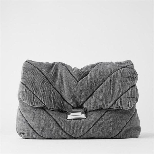 2020 luxury designer denim jeans crossbody bag for women chain single shoulder messenger bag casual new thread large handbags
2020 luxury designer denim jeans crossbody bag for women chain single shoulder messenger bag casual new thread large handbags