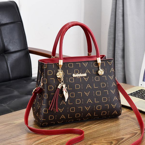 hbp non-brand 2021 new korean fashion women's bag women's single shoulder slanting bag large capacity handbag large bag sport.0018
hbp non-brand 2021 new korean fashion women's bag women's single shoulder slanting bag large capacity handbag large bag sport.0018