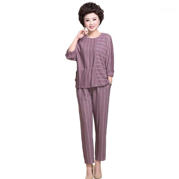 plus size 5xl 2019 new spring autumn middle-aged women casual loose 2 two piece set fashion striped pants female lf10351, White 
plus size 5xl 2019 new spring autumn middle-aged women casual loose 2 two piece set fashion striped pants female lf10351, White