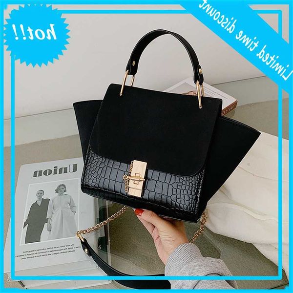new trapeze handbags women shoulder crossbody 2020 luxury design suede casual totes ladies messenger bags female purses
new trapeze handbags women shoulder crossbody 2020 luxury design suede casual totes ladies messenger bags female purses