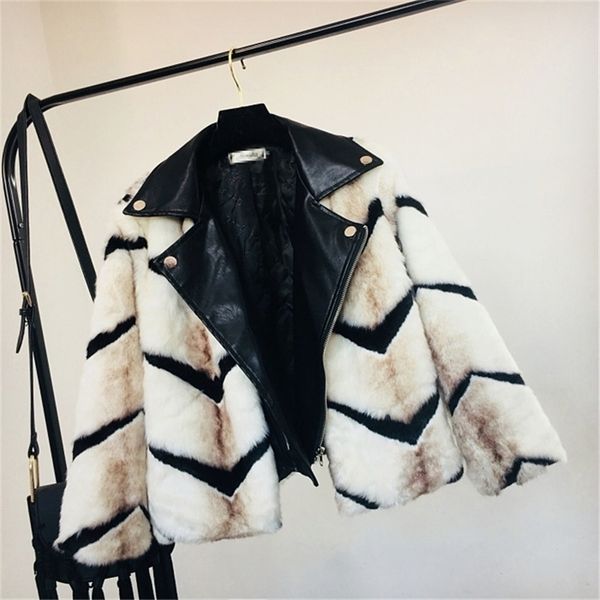 mumuzi faux fur fox faux fur coat women winter warm artifical fur striped coat overcoat female ladies leather patchwork jacket 201029, Black
mumuzi faux fur fox faux fur coat women winter warm artifical fur striped coat overcoat female ladies leather patchwork jacket 201029, Black