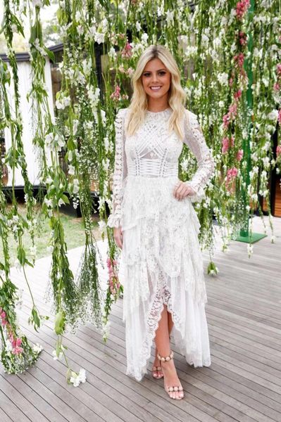 new australia heavy lace stitching embroidery straps are irregular dress water soluble embroidery dress holiday1, White;black
new australia heavy lace stitching embroidery straps are irregular dress water soluble embroidery dress holiday1, White;black