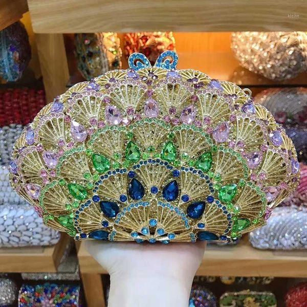 big pink/green/blue rhinestone women party bags xiyuan 2020 shell shape gemstone crystal ladies party prom chan handbags1
big pink/green/blue rhinestone women party bags xiyuan 2020 shell shape gemstone crystal ladies party prom chan handbags1