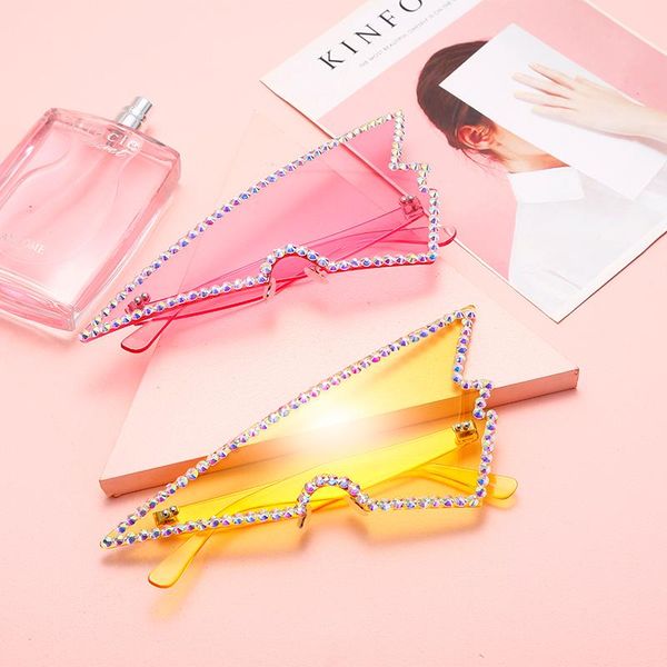 sunglasses oversized fashion frameless triangle rhinestone ladies retro transparent ocean lens glasses men pink yellow sunglasse, White;black
sunglasses oversized fashion frameless triangle rhinestone ladies retro transparent ocean lens glasses men pink yellow sunglasse, White;black