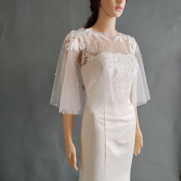 2020 fashion style pearls cape veil sewed delicate pearls and flowers, shoulders shawl, cover ups cape18, White
2020 fashion style pearls cape veil sewed delicate pearls and flowers, shoulders shawl, cover ups cape18, White