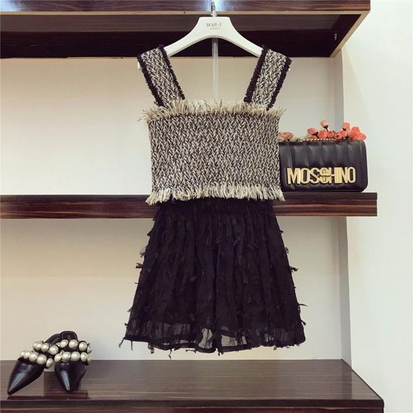 2018 high street summer fashion women sleeveless tassel + skirt 2pcs sets female suits a2921, Gray
2018 high street summer fashion women sleeveless tassel + skirt 2pcs sets female suits a2921, Gray
