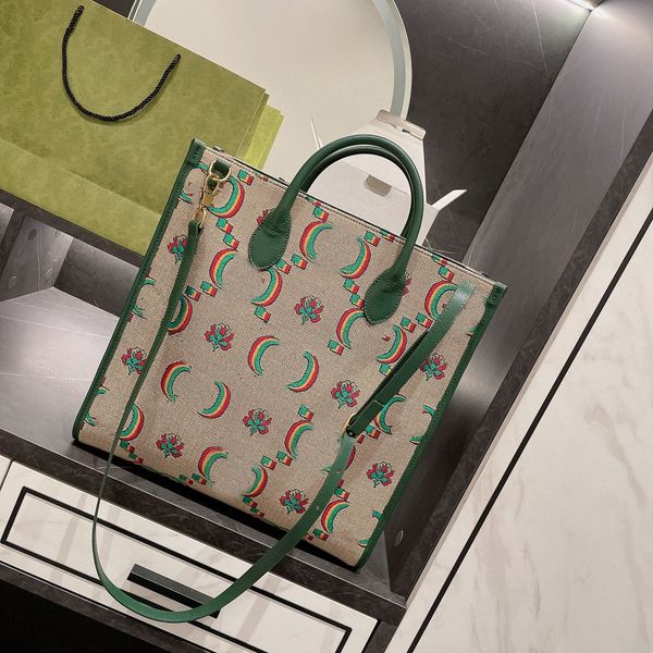 2021new men's handbags 241 postman bags messenger bag. sattractive accessories, spring fashion show functional and practical one-should
2021new men's handbags 241 postman bags messenger bag. sattractive accessories, spring fashion show functional and practical one-should
