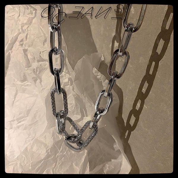 sexmara 20fw new texture trendy metal geometric wide chain flash rhinestone punk clavicle chain necklace for women girl jewelry, Silver
sexmara 20fw new texture trendy metal geometric wide chain flash rhinestone punk clavicle chain necklace for women girl jewelry, Silver