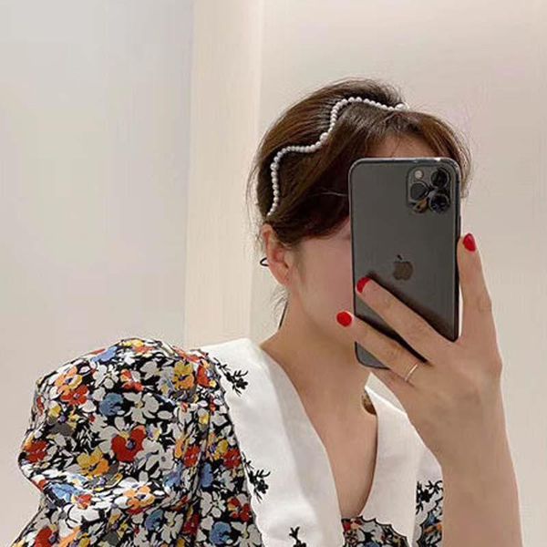 hangzhi 2020 new korea geometric wave shape pearls beaded black strap hair hoop necklace fashion choker for women party jewelry, Golden;silver
hangzhi 2020 new korea geometric wave shape pearls beaded black strap hair hoop necklace fashion choker for women party jewelry, Golden;silver
