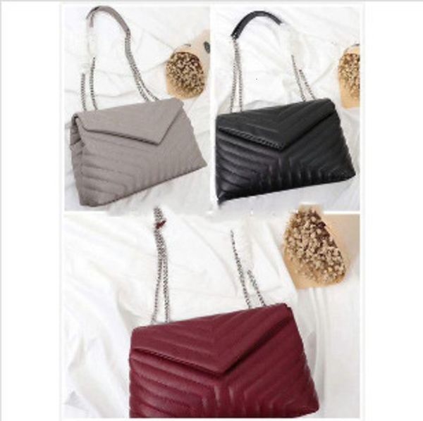 womens luxury designer v shape flaps chain bag designer handbags women shoulder handbag clutch tote messenger shopping purse
womens luxury designer v shape flaps chain bag designer handbags women shoulder handbag clutch tote messenger shopping purse