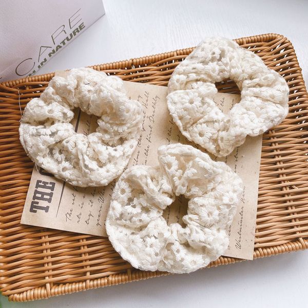 корея белой вышивки цветок scrunchie резинка для женщин девочки хвостик владельцев 2020 spring аксессуаров для волос
корея белой вышивки цветок scrunchie резинка для женщин девочки хвостик владельцев 2020 spring аксессуаров для волос