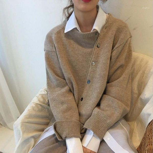 new 2020 autumn winter women's sweaters irregular single breasted buttons cardigans fashionable korean ladies vintage knitwears1, White
new 2020 autumn winter women's sweaters irregular single breasted buttons cardigans fashionable korean ladies vintage knitwears1, White