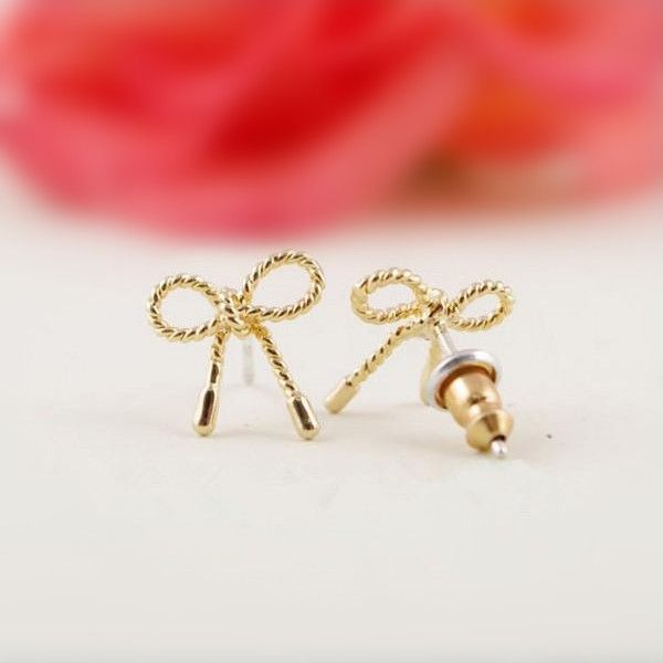 fashion bowknot stud earrings wholesale environmental protection material gold silver rose three color optional for women, Golden;silver
fashion bowknot stud earrings wholesale environmental protection material gold silver rose three color optional for women, Golden;silver