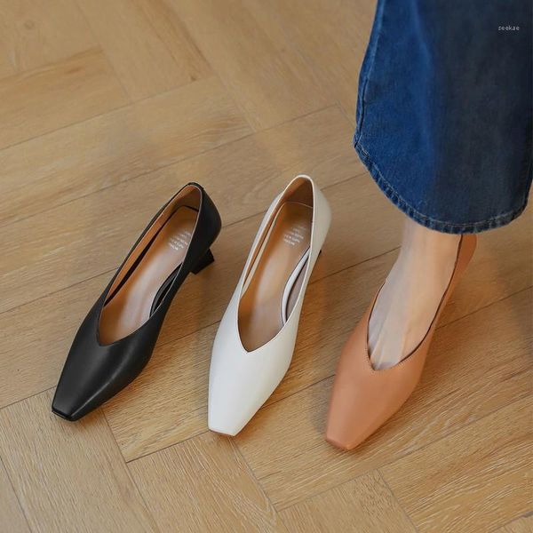 handmade dress shoes women pumps heels new spring 2021 genuine leather square toe slip on office lady party middle heels white1, Black
handmade dress shoes women pumps heels new spring 2021 genuine leather square toe slip on office lady party middle heels white1, Black