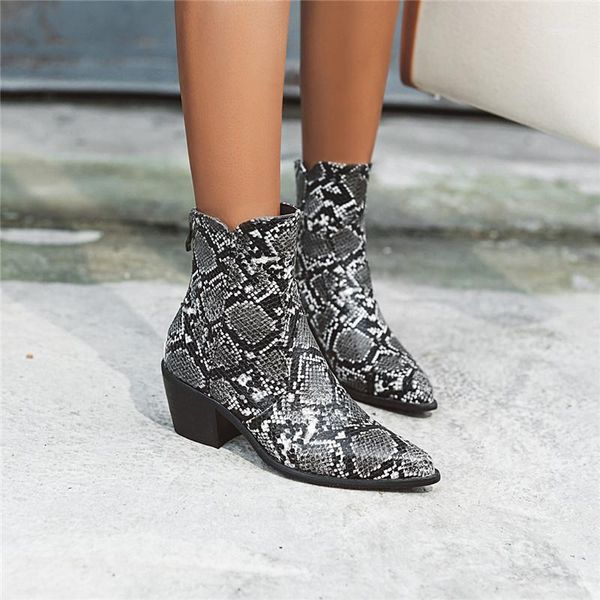 2019 snake print block high heels woman shoes black yellow western cowboy ankle boots for women plus size1
2019 snake print block high heels woman shoes black yellow western cowboy ankle boots for women plus size1
