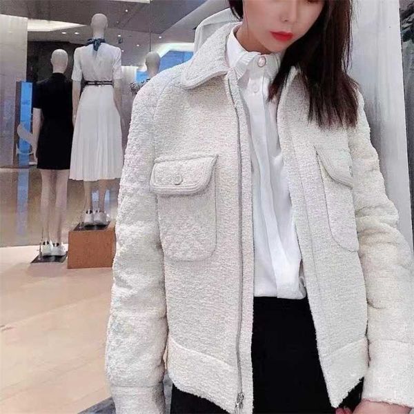 women tweed short jacket autumn winter new turn-down collar long sleeve slim coat with double pockets 201109, Black;brown
women tweed short jacket autumn winter new turn-down collar long sleeve slim coat with double pockets 201109, Black;brown