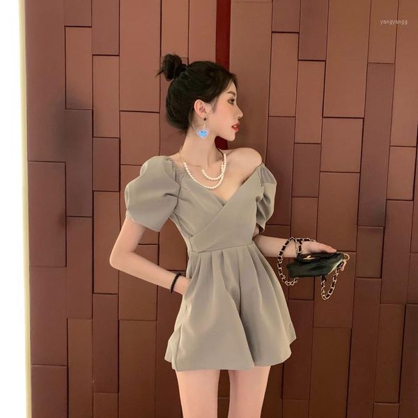summer fashion women playsuits 2020 new v-neck puff sleeves bodysuits a line wide-legs jumpsuits solid color rompers1, Black;white
summer fashion women playsuits 2020 new v-neck puff sleeves bodysuits a line wide-legs jumpsuits solid color rompers1, Black;white