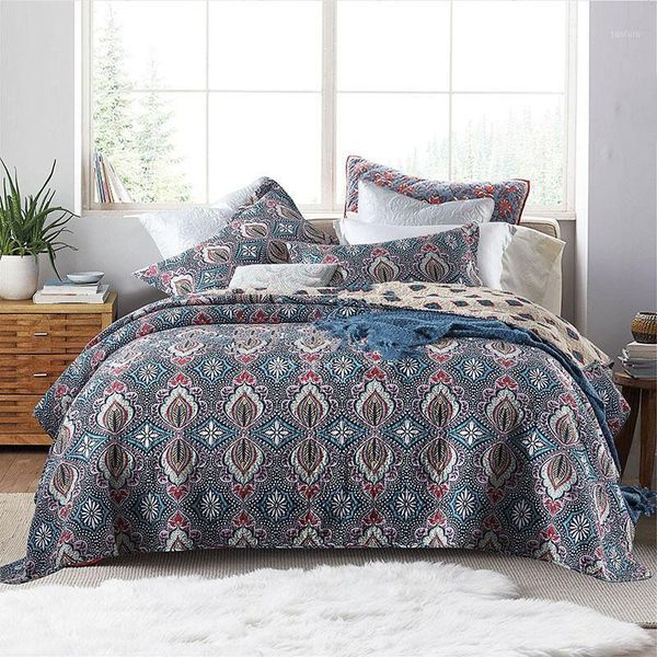 bohemia style print bedspreads quilt set 3pcs cotton quilts for bed quilted bed cover king queen size coverlet summer blanket1
bohemia style print bedspreads quilt set 3pcs cotton quilts for bed quilted bed cover king queen size coverlet summer blanket1