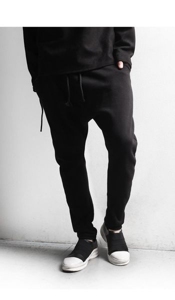 men's pants black are slim and versatile, large size, slim, low-grade pants, baggy fashion
men's pants black are slim and versatile, large size, slim, low-grade pants, baggy fashion