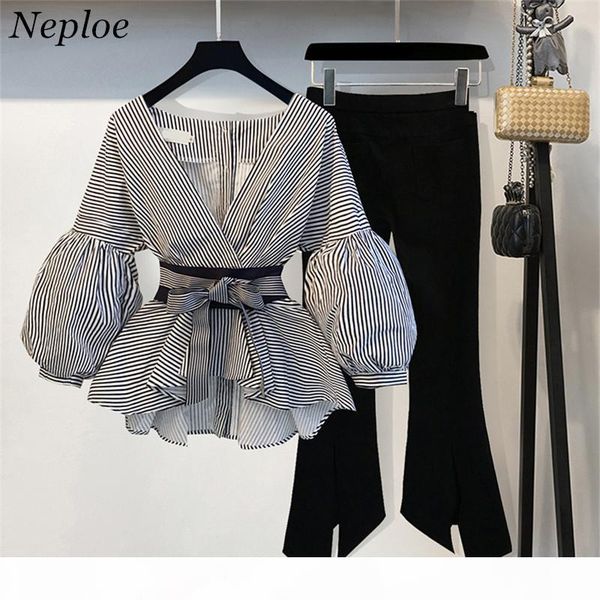 neploe 2018 new striped blouse & wide leg pants set with sashes fashion puff sleeve blusas + flare pants 2 pcs women suits 68191 d18110706, White
neploe 2018 new striped blouse & wide leg pants set with sashes fashion puff sleeve blusas + flare pants 2 pcs women suits 68191 d18110706, White
