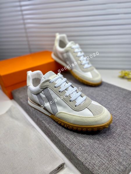 luxury shoes designer high-quality canvas casual shoes spring and autumn fashion comfortable inclined size38-44, Black;red
luxury shoes designer high-quality canvas casual shoes spring and autumn fashion comfortable inclined size38-44, Black;red