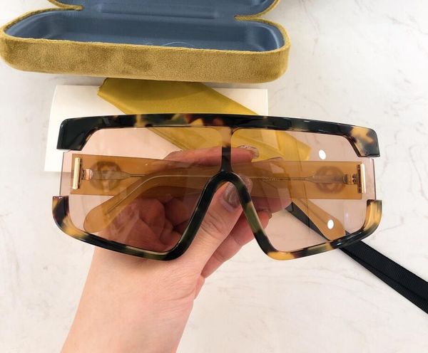 new 0647 mens sunglasses men sun glasses women sunglasses fashion style protects eyes gafas de sol lunettes de soleil with box
new 0647 mens sunglasses men sun glasses women sunglasses fashion style protects eyes gafas de sol lunettes de soleil with box