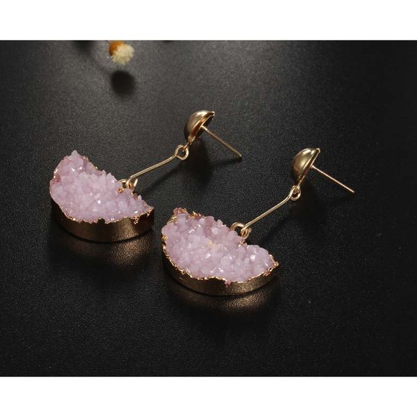 christmas present color european fake druzy resin stone earring for women semicircle drop gold color candy stud earring jewelry, Golden;silver
christmas present color european fake druzy resin stone earring for women semicircle drop gold color candy stud earring jewelry, Golden;silver