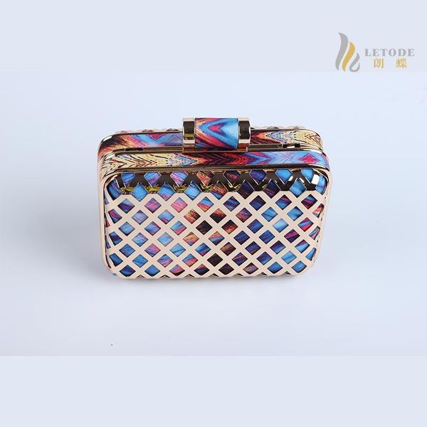 brand women leather handbag designer gold sequined hollow out clutch bag fashion luxury flap evening bag bolsa feminina 6012-2
brand women leather handbag designer gold sequined hollow out clutch bag fashion luxury flap evening bag bolsa feminina 6012-2