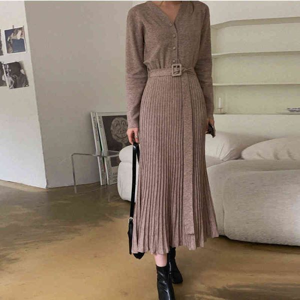 luxury dress korean chic french minority autumn dresses slim v-neck knitted large hem medium and long pleated dr's belt, Black;gray
luxury dress korean chic french minority autumn dresses slim v-neck knitted large hem medium and long pleated dr's belt, Black;gray