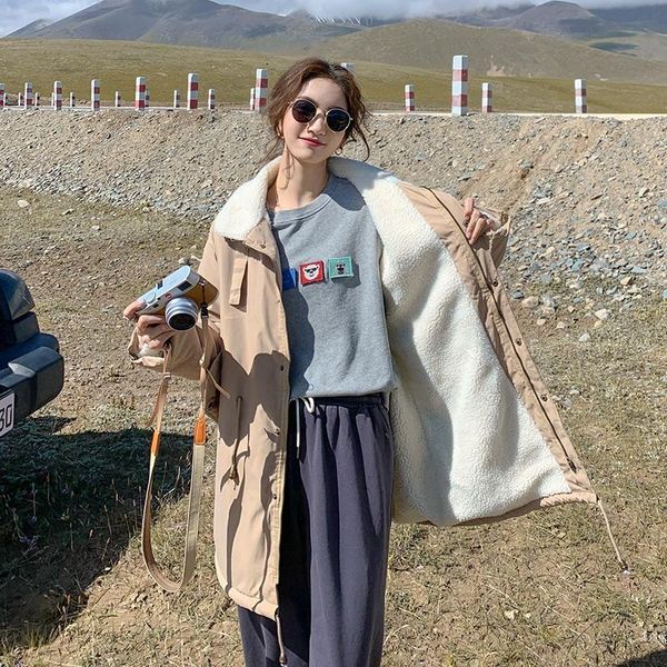 2021 women winter thicken long parkas stand collar lambwool coat drawstring waistbelt overcoat zipper jacket, Black
2021 women winter thicken long parkas stand collar lambwool coat drawstring waistbelt overcoat zipper jacket, Black