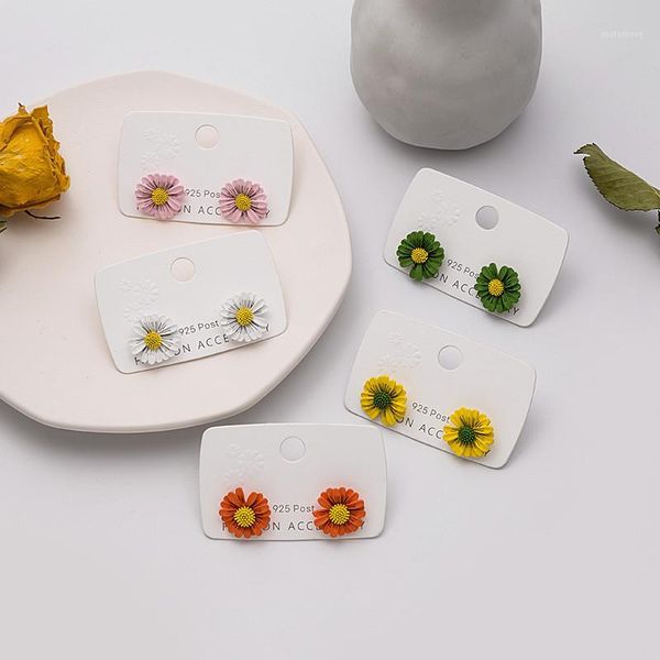 stud design small daisy flowers earrings for women girls fashion shiny simple elegant ear jewelry party gifts1, Golden;silver
stud design small daisy flowers earrings for women girls fashion shiny simple elegant ear jewelry party gifts1, Golden;silver